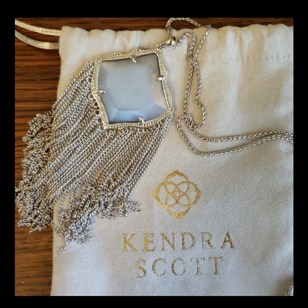 Kendra Scott Kingston Adjustable Pendant Necklace in Slate Cat's Eye